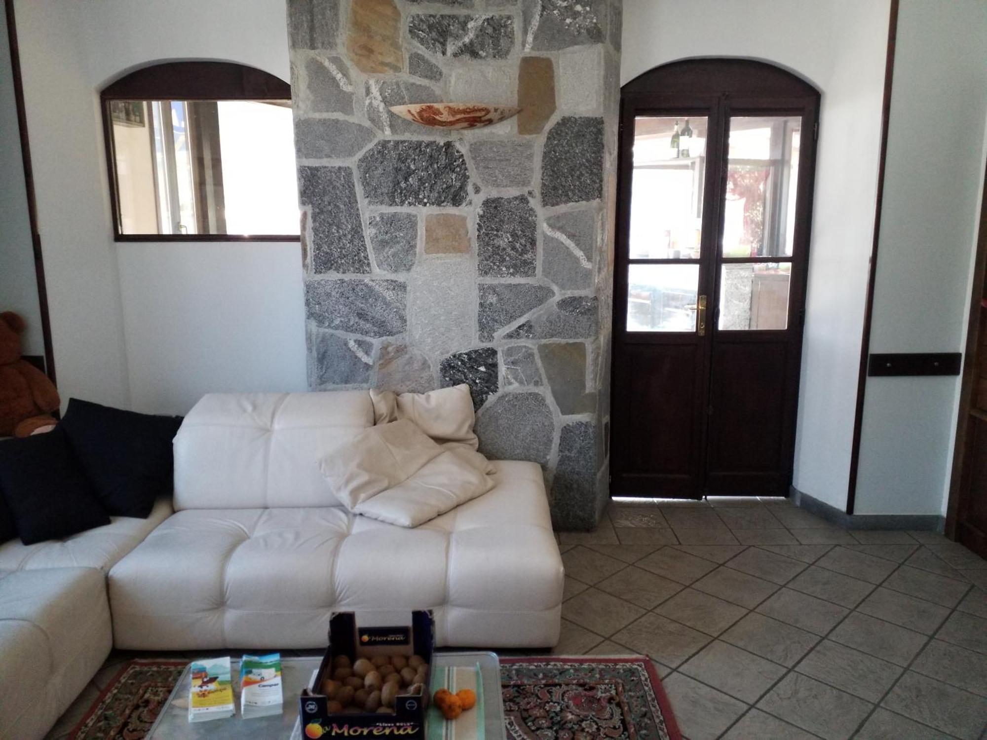 Bed and Breakfast Casa Nunzia Домодоссола Екстер'єр фото